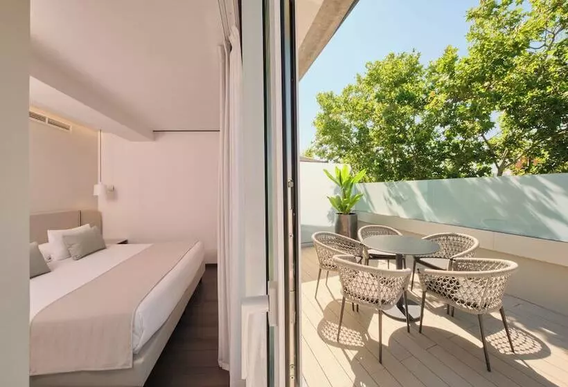 Fotos del hotel Rafaelhoteles Ventas:  91