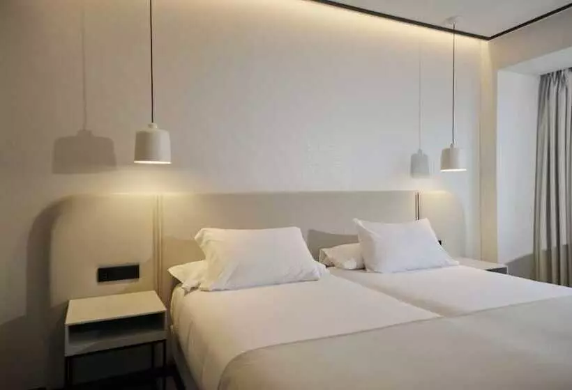 Fotos del hotel Rafaelhoteles Ventas:  26