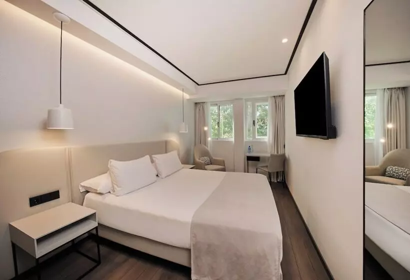 Fotos del hotel Rafaelhoteles Ventas:  32