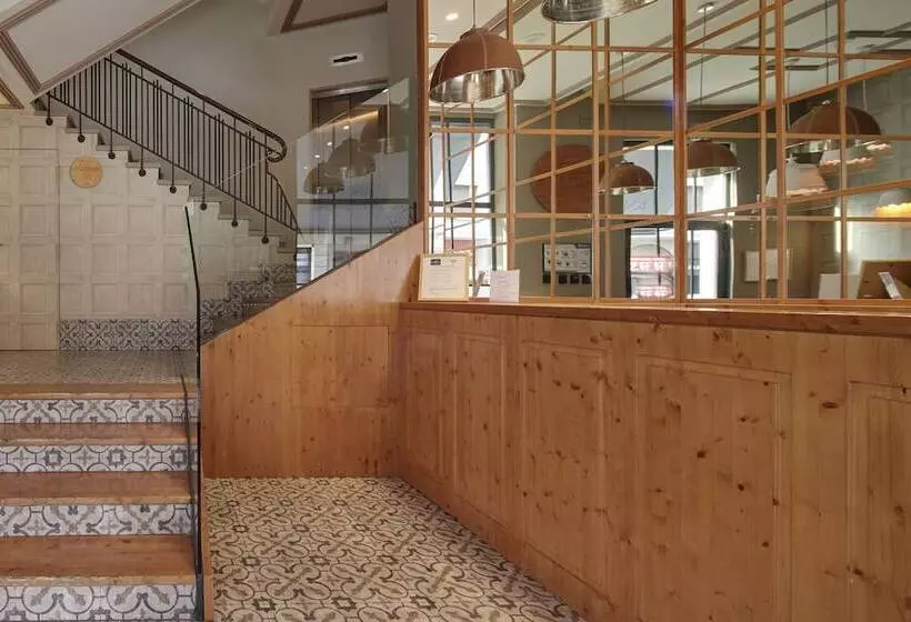 Fotos del hotel Avenida:  2