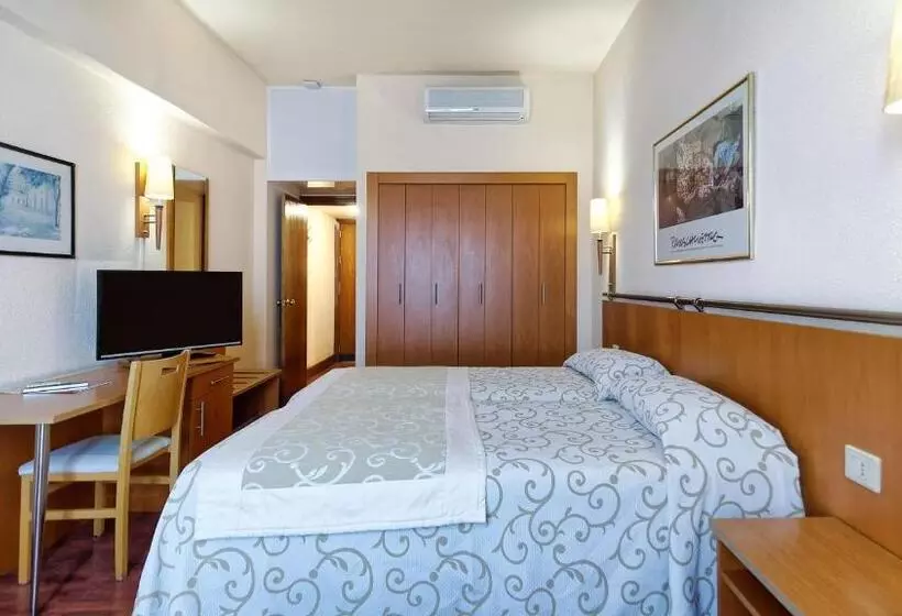 Fotos del hotel Bull Astoria:  12