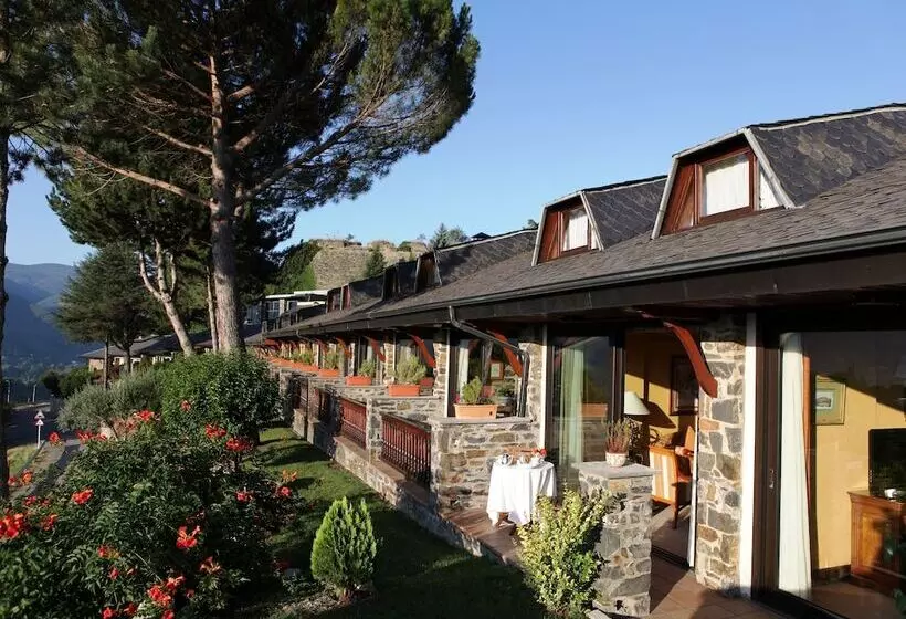Fotos del hotel El Castell De Ciutat Relais & Chateaux:  12