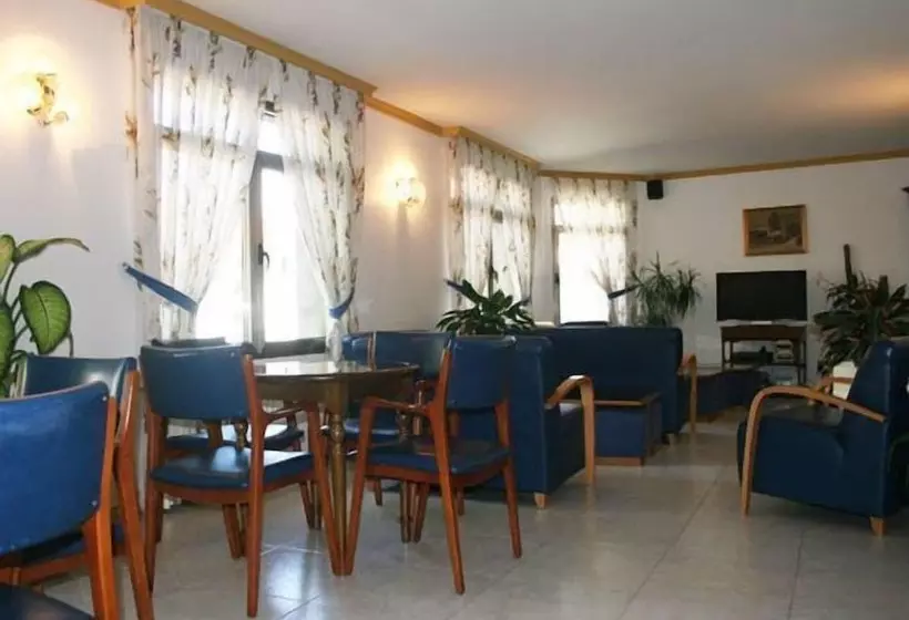 Fotos del hotel La Noyesa *** Superior:  12