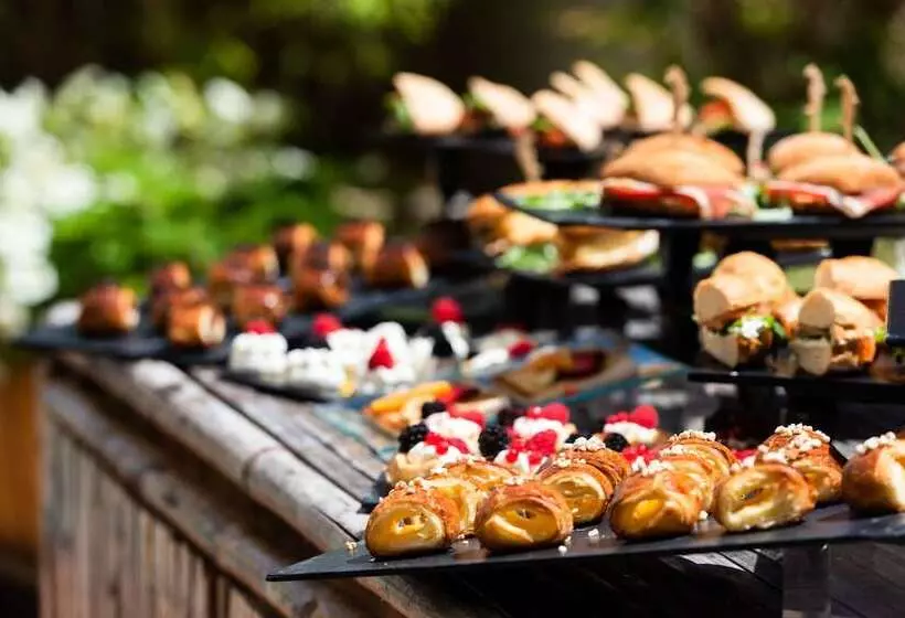 Fotos del hotel Madrid Chamartín Affiliated By Meliá:  12