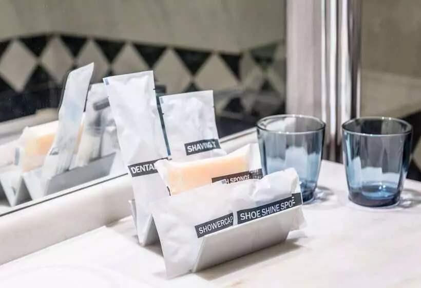 Fotos del hotel Madrid Chamartín Affiliated By Meliá:  57