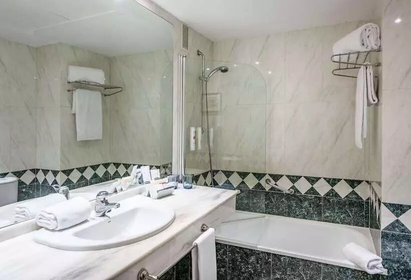 Fotos del hotel Madrid Chamartín Affiliated By Meliá:  32