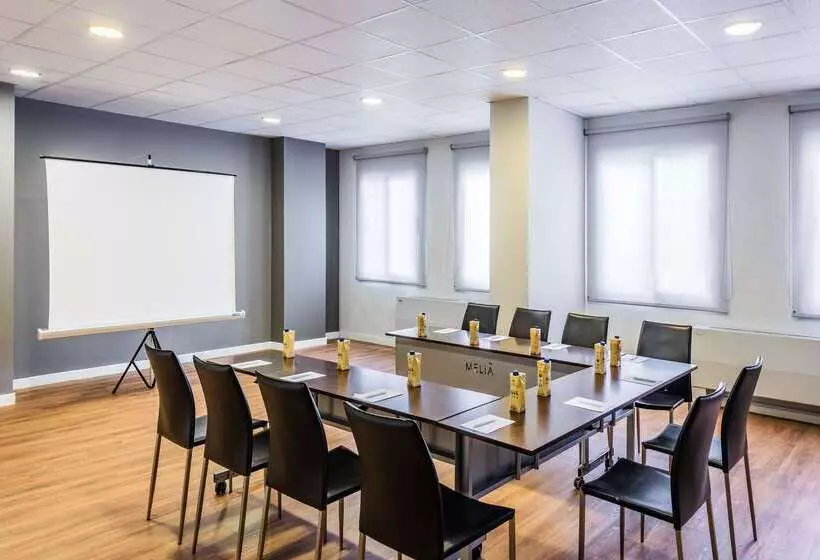 Fotos del hotel Madrid Chamartín Affiliated By Meliá:  15