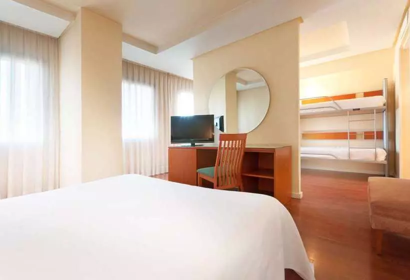 Fotos del hotel Madrid Chamartín Affiliated By Meliá:  4