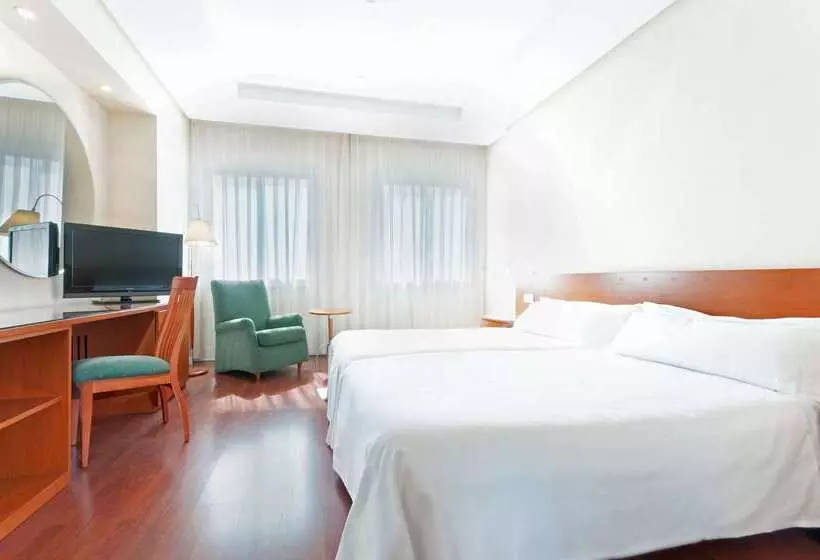 Madrid Chamartín Affiliated By Meliá