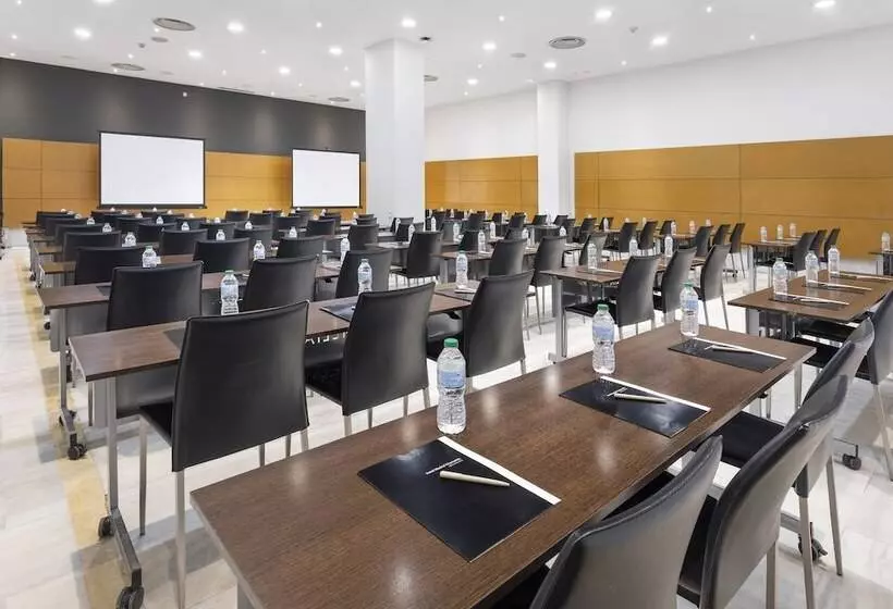 Fotos del hotel Madrid Chamartín Affiliated By Meliá:  22