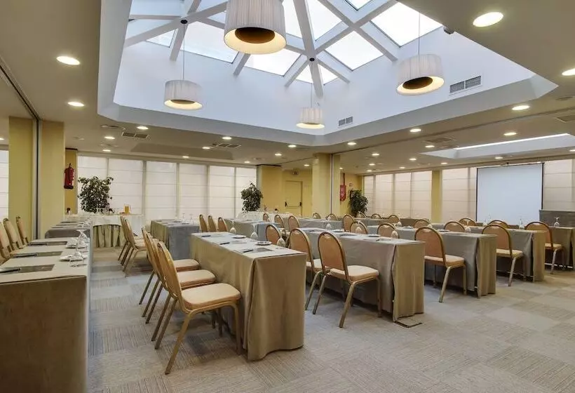 Fotos del hotel Rafaelhoteles Ventas:  5