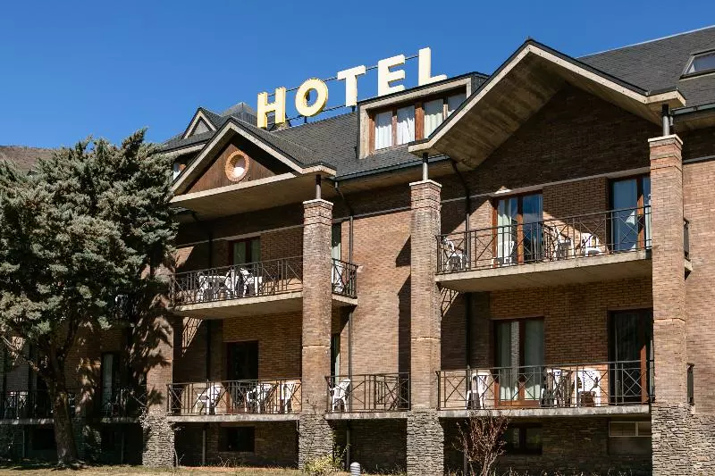 Rvhotels Condes Del Pallars