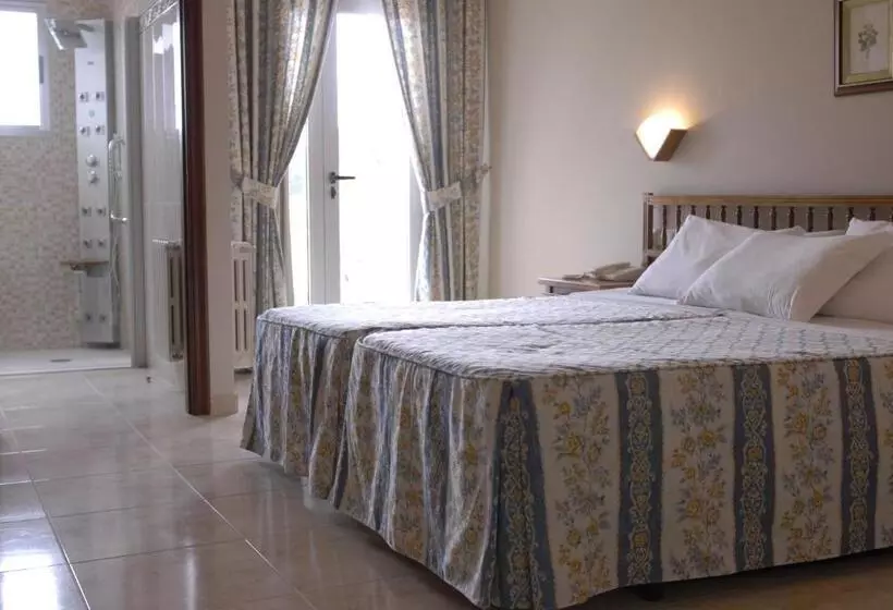 Fotos del hotel Troncoso:  17