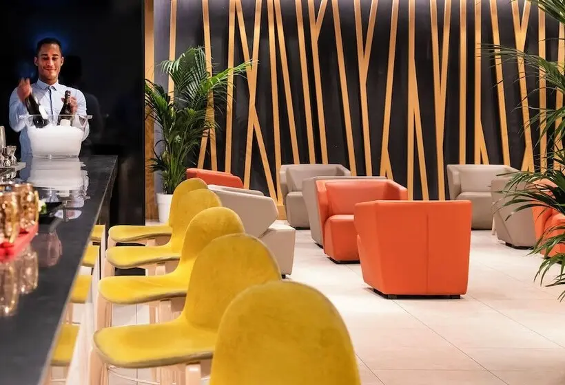 Fotos del hotel Novotel Madrid Center:  4
