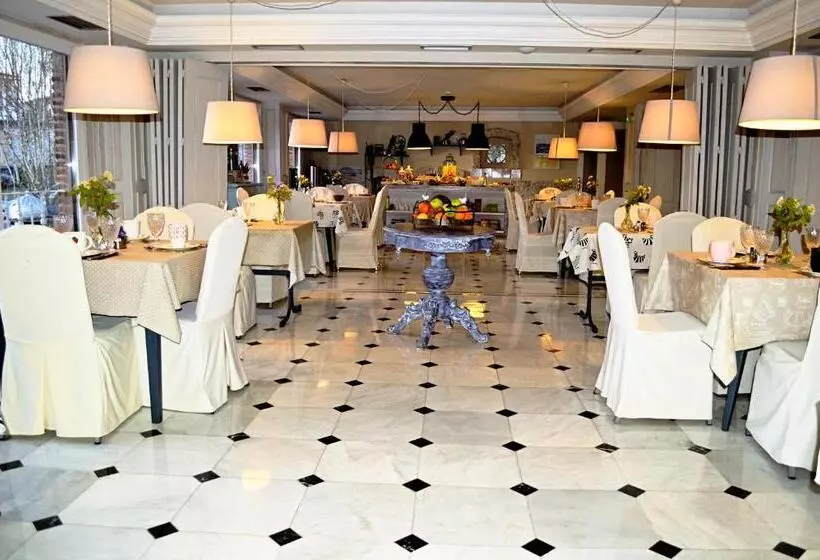 Fotos del hotel Ares:  7