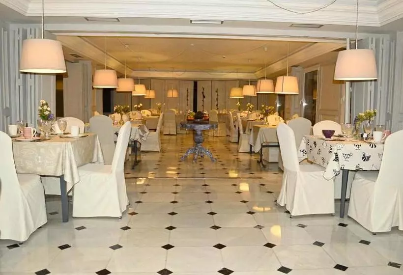 Fotos del hotel Ares:  13