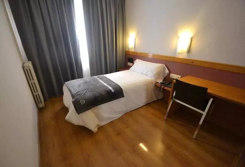 Fotos del hotel Brujas De Irues:  2