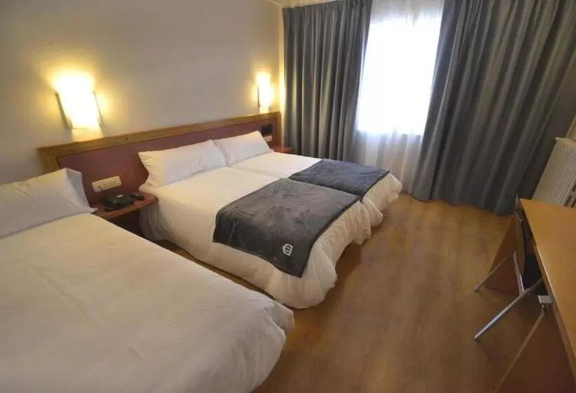 Fotos del hotel Brujas De Irues:  13