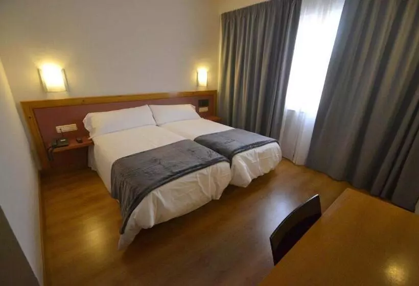 Fotos del hotel Brujas De Irues:  14