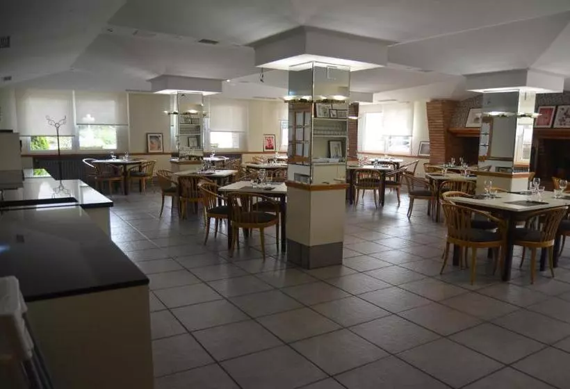 Fotos del hotel Brujas De Irues:  12