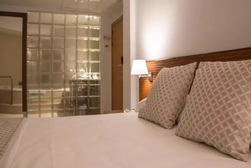 Fotos del hotel Carlos Iii:  16