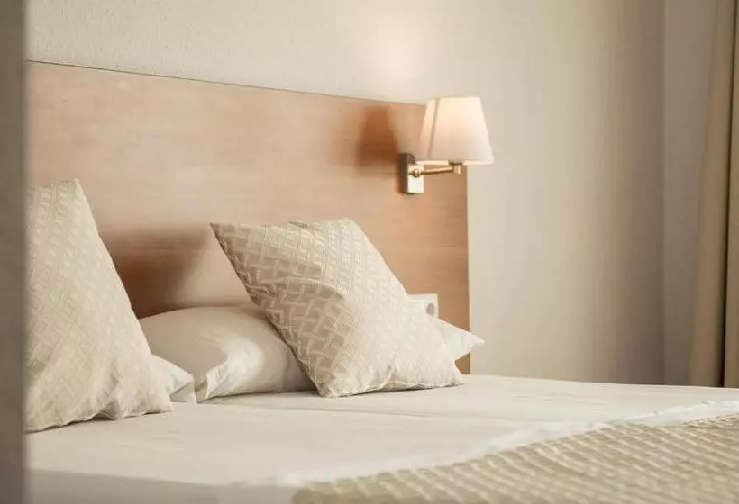 Fotos del hotel Carlos Iii:  20