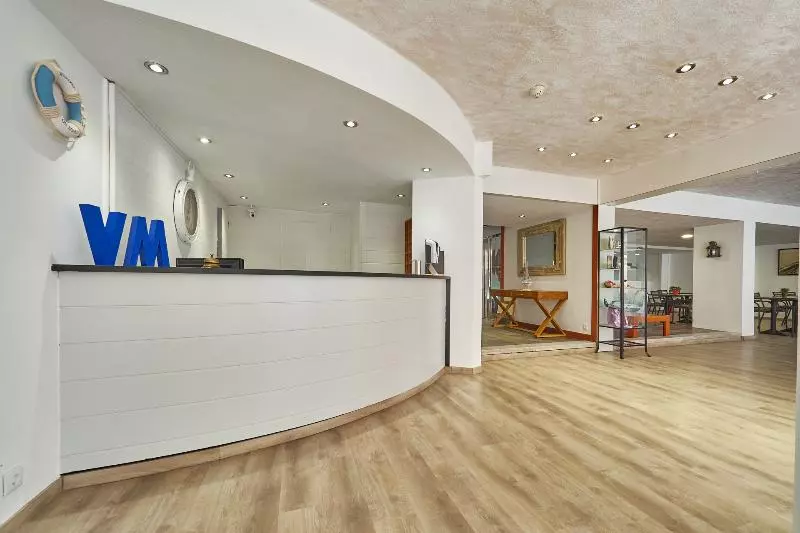 Fotos del hotel Checkin Vm Torredembarra:  17