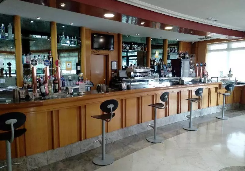 Fotos del hotel Helmántico:  5