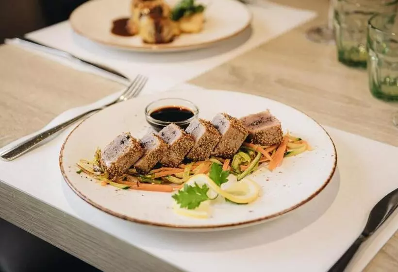 Fotos del hotel Ibis Styles Figueres Ronda:  22