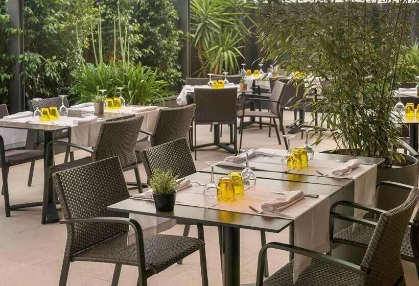 Fotos del hotel Ibis Styles Figueres Ronda:  10