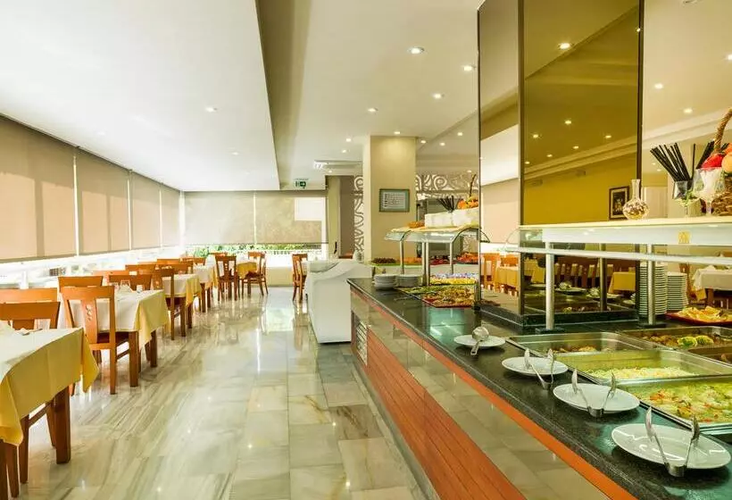 Fotos del hotel Monarque El Rodeo:  18