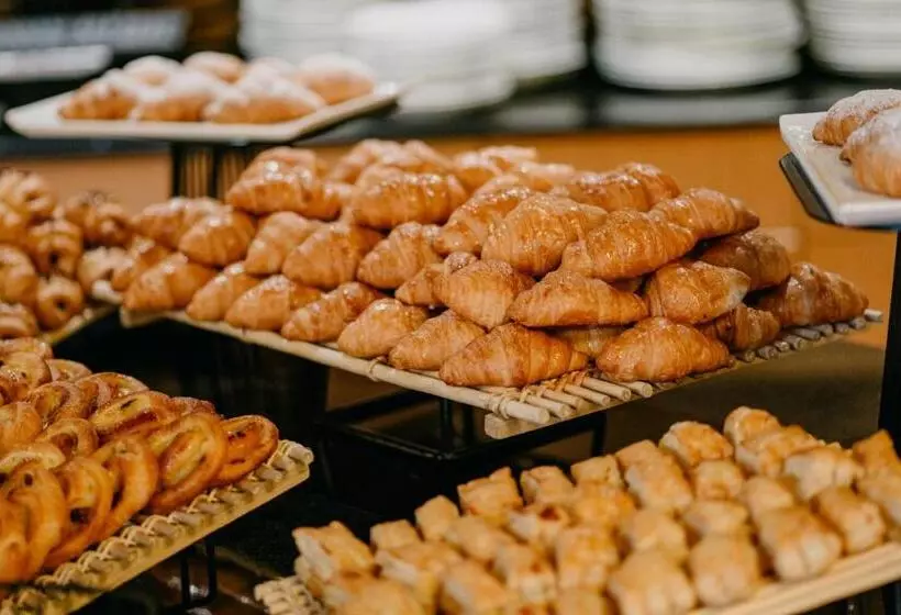 Fotos del hotel Mònica:  11