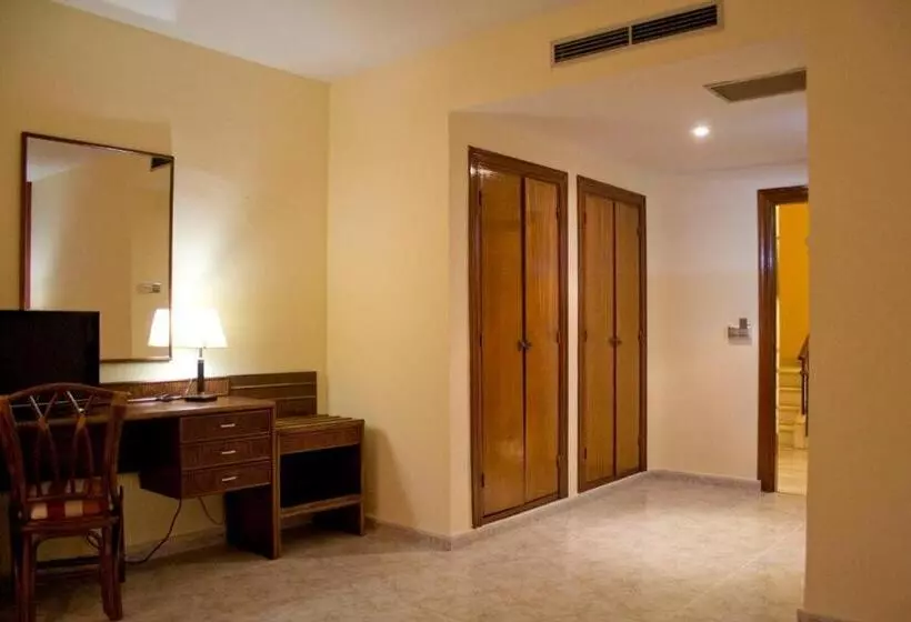 Fotos del hotel Perales:  22