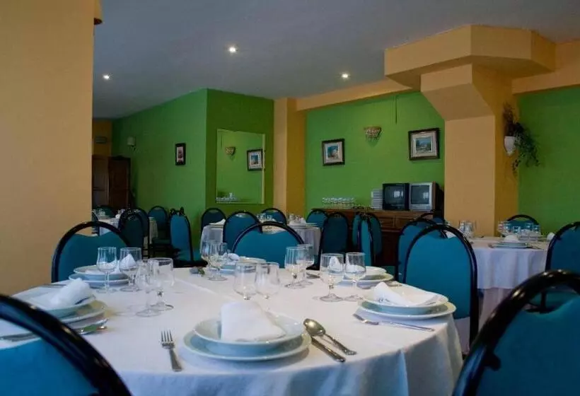 Fotos del hotel Perales:  13