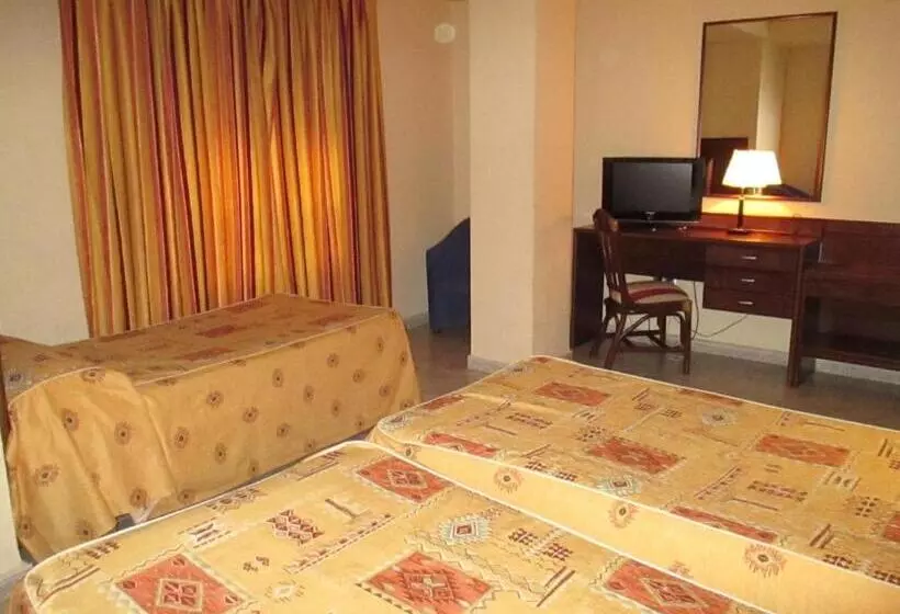 Fotos del hotel Perales:  12