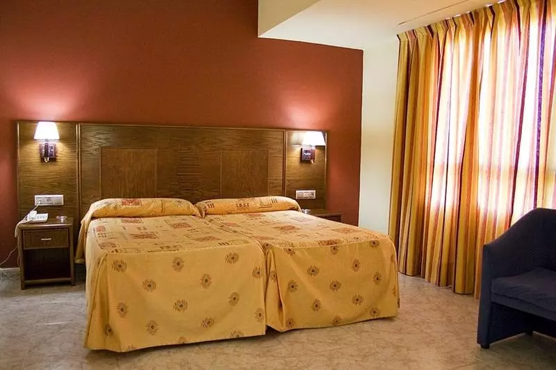 Fotos del hotel Perales:  1