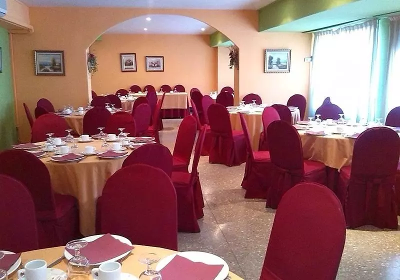 Fotos del hotel Perales:  17