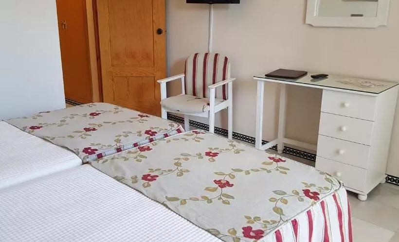 Fotos del hotel Torre De Los Guzmanes:  14