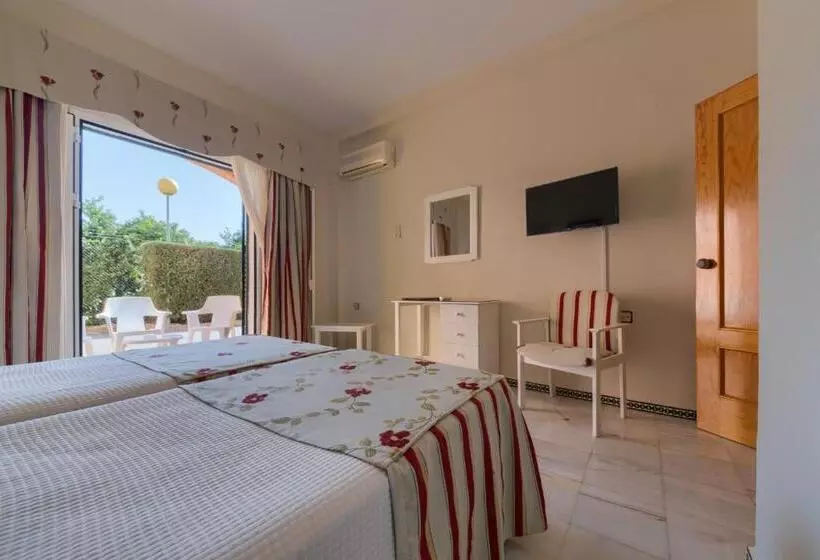 Fotos del hotel Torre De Los Guzmanes:  24