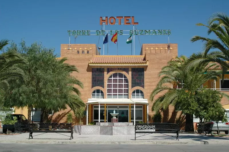 Fotos del hotel Torre De Los Guzmanes:  5