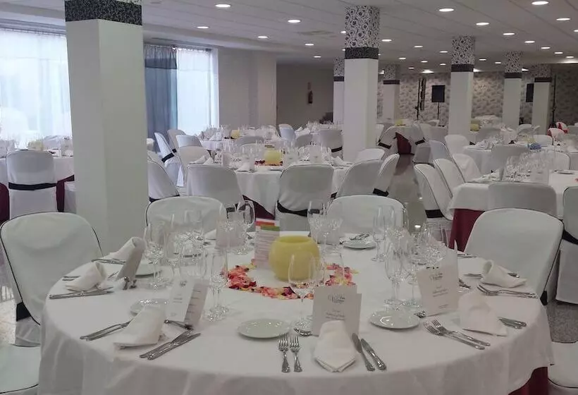 Fotos del hotel Balneario Palacio De Las Salinas:  9