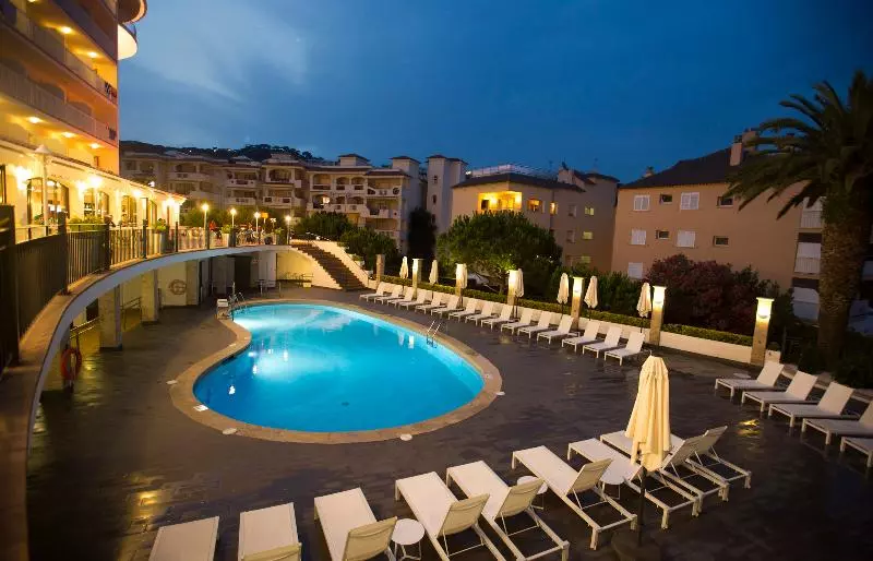 Fotos del hotel Ilunion Caleta Park:  30