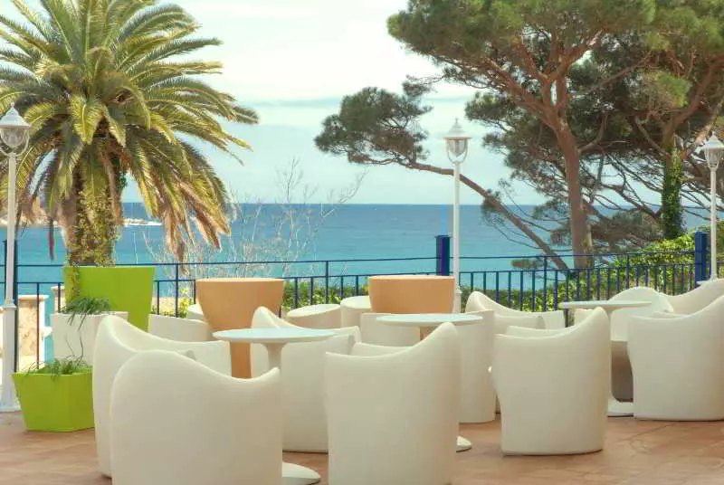 Fotos del hotel Ilunion Caleta Park:  24