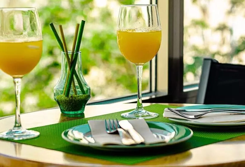 Fotos del hotel Regio Cádiz:  23