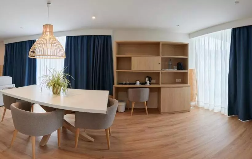 Fotos del hotel Los Geranios:  15