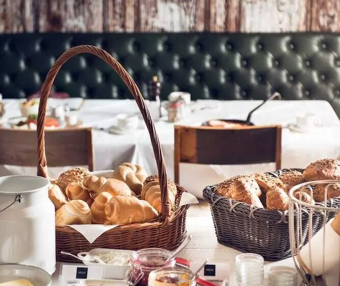 Fotos del hotel Grand Hôtel Wiesler:  23