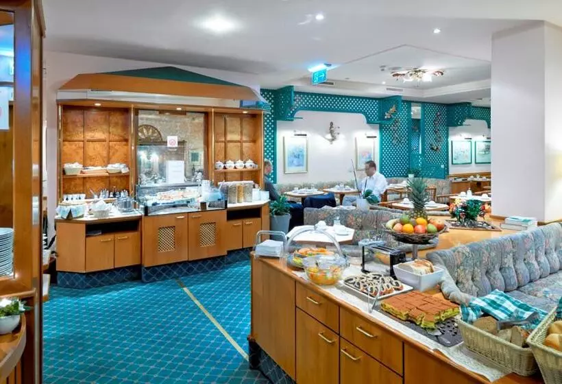 Fotos del hotel Hotel Pension Baronesse:  3