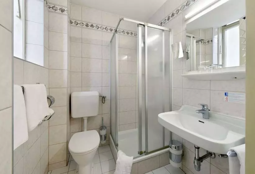 Fotos del hotel Hotel Pension Baronesse:  11