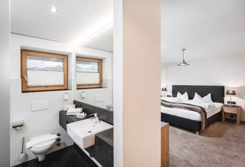 Fotos del hotel Karwendelhof:  20