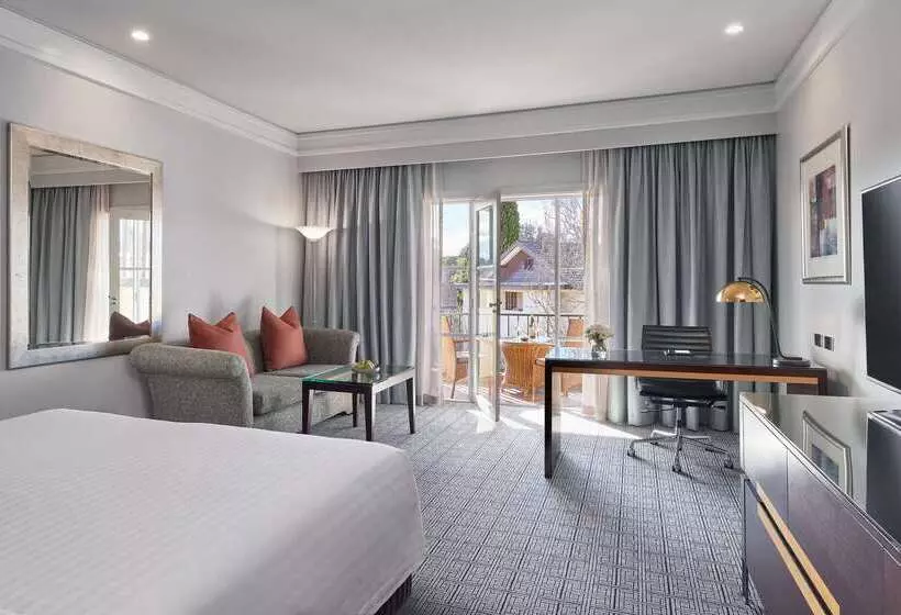 Hyatt  Canberra  A Park Hyatt